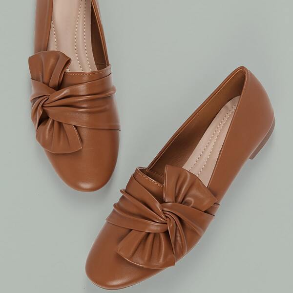 

Twist Bow Detail Almond Toe Loafer Flats, Brown