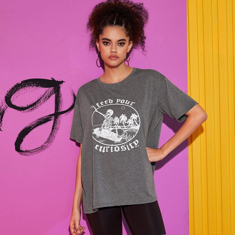 

Skull Graphic Tee, Grey