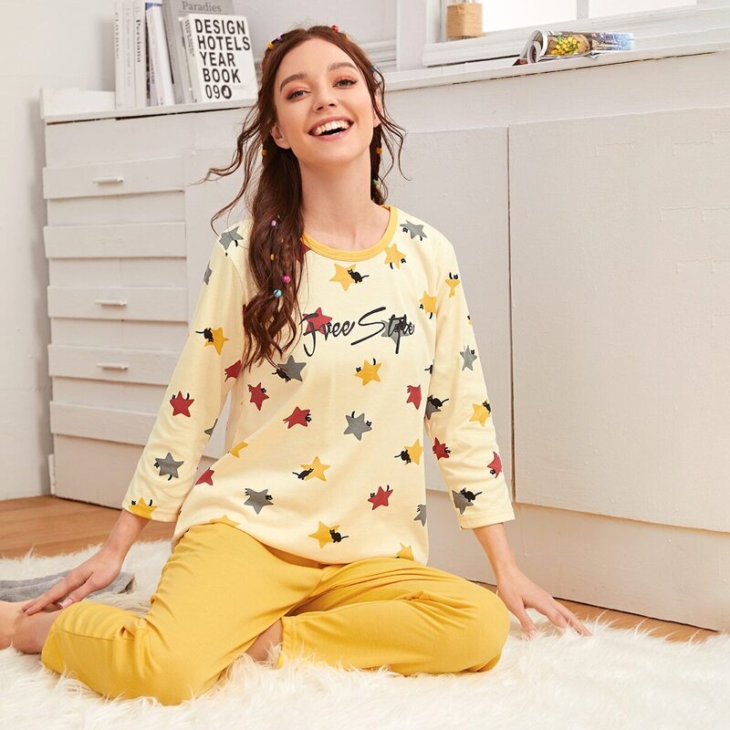

Letter & Star Print PJ Set, Multicolor