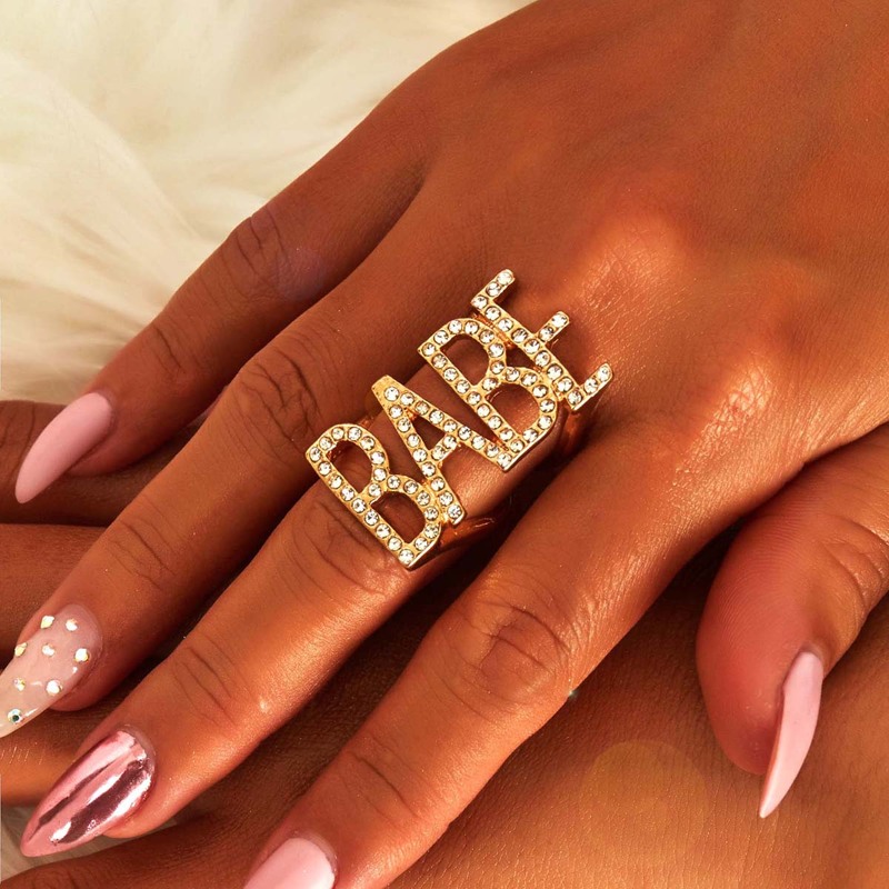 

1pc Rhinestone Decor Letter Decor Ring, Gold