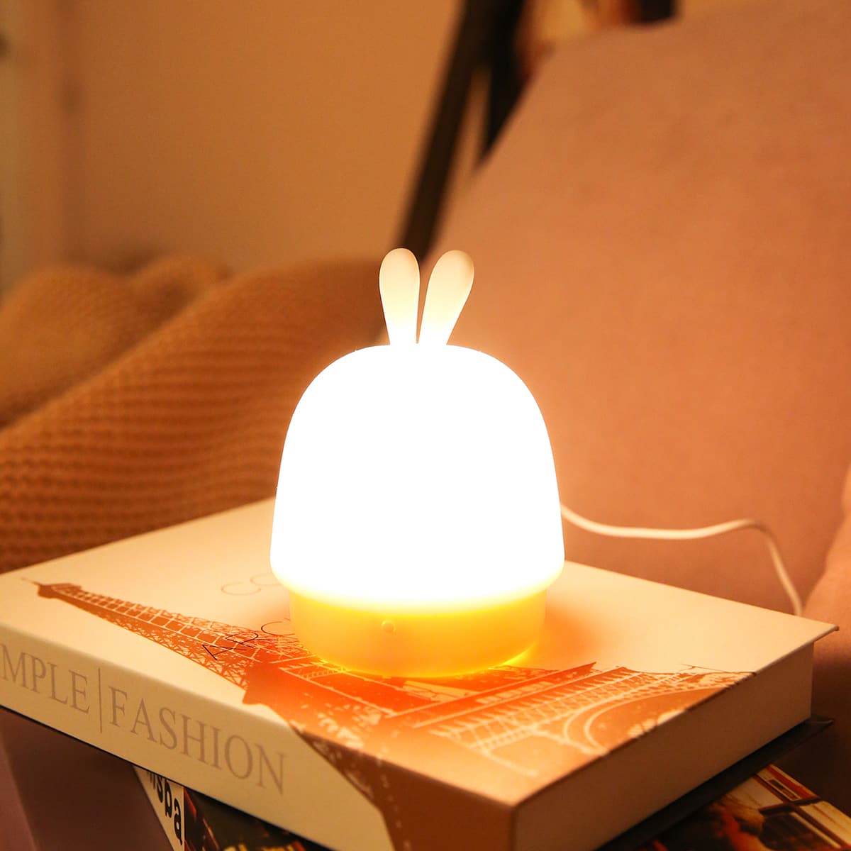 

Cute Rabbit Ear Decor Night Light, Yellow