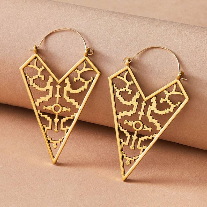 

1pair Hollow Out Triangle Design Earrings, Gold