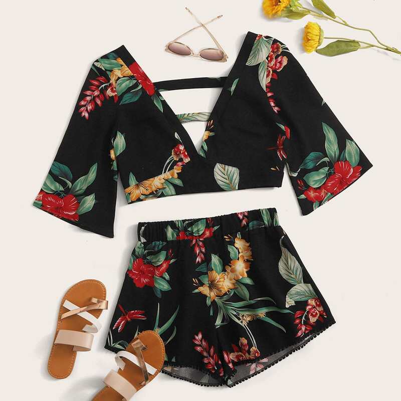 

Floral Tie Back Plunging Top & Shorts, Black