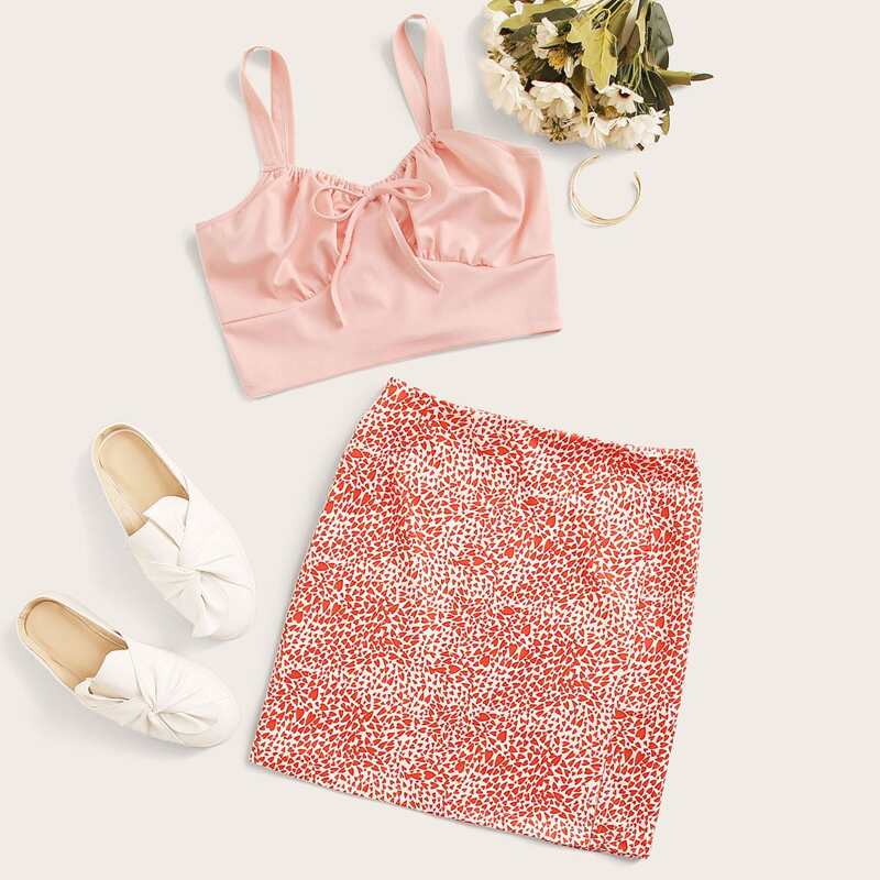 

Tie Front Crop Cami & Heart Allover Print Skirt, Multicolor