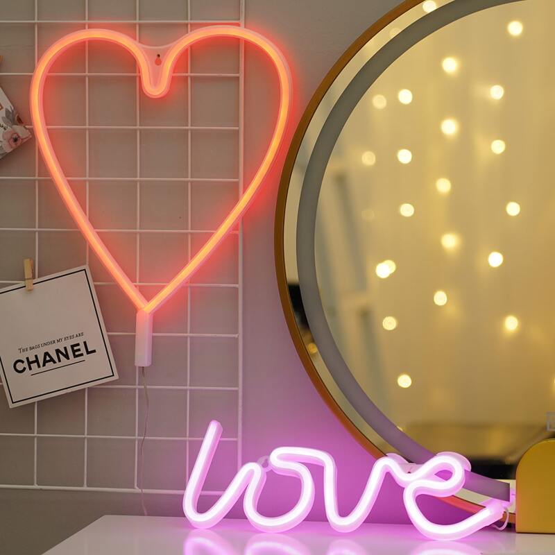 

1pc Heart & Letter Shaped Wall Lamp, Multicolor