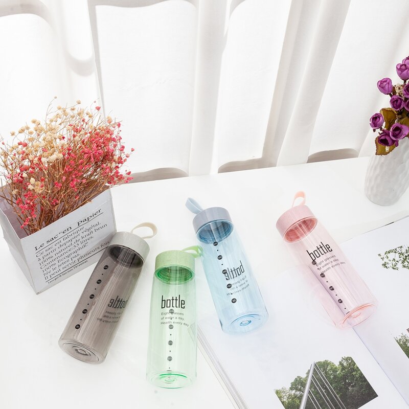 

1pc Letter Graphic Water Bottle, Multicolor