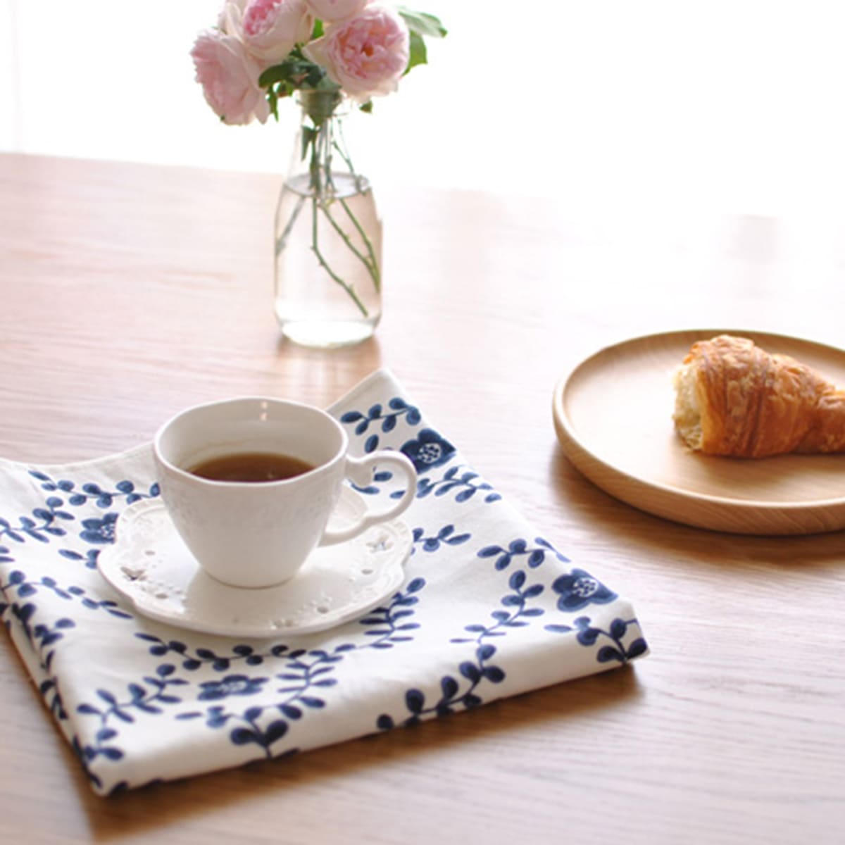 

Flower Print Placemat, Multicolor
