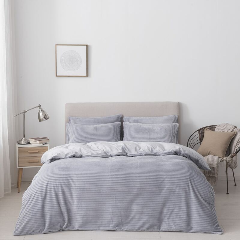 

Striped Pattern Bedding Set Without Filler, Grey