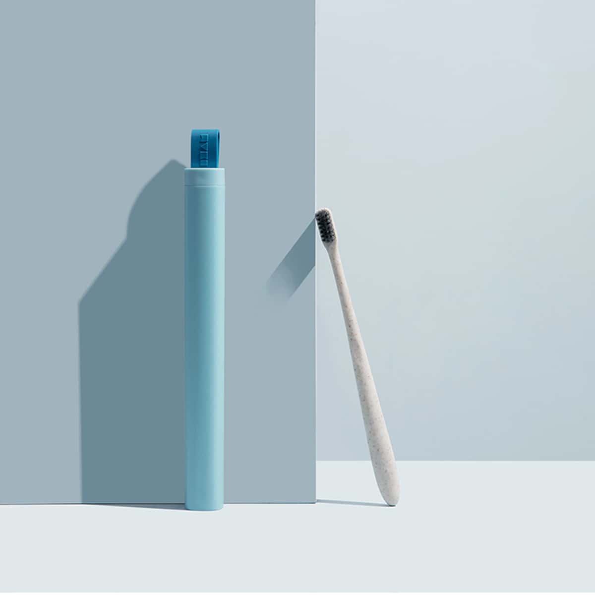 

1pc Travel Portable Toothbrush Box, Multicolor