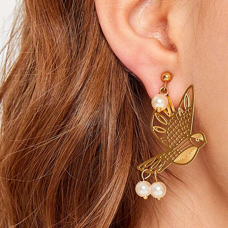 

1pair Faux Pearl Hollow Out Bird Drop Earrings, Gold