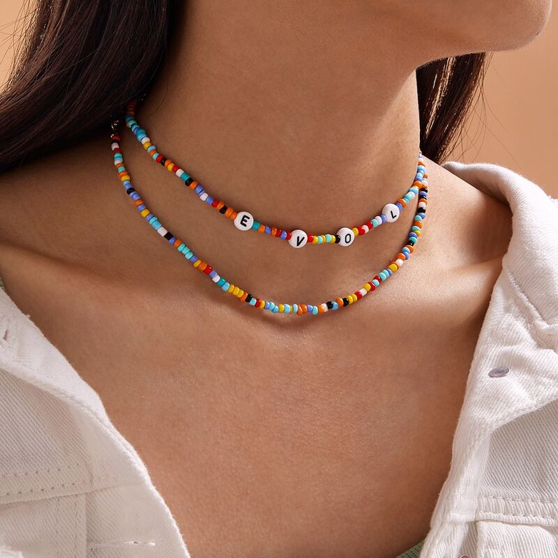 

2pcs Letter Decor Colorful Beaded Necklace, Multicolor