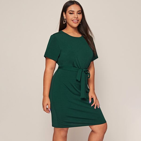

Plus Solid Belted Round Neck Dress, Green