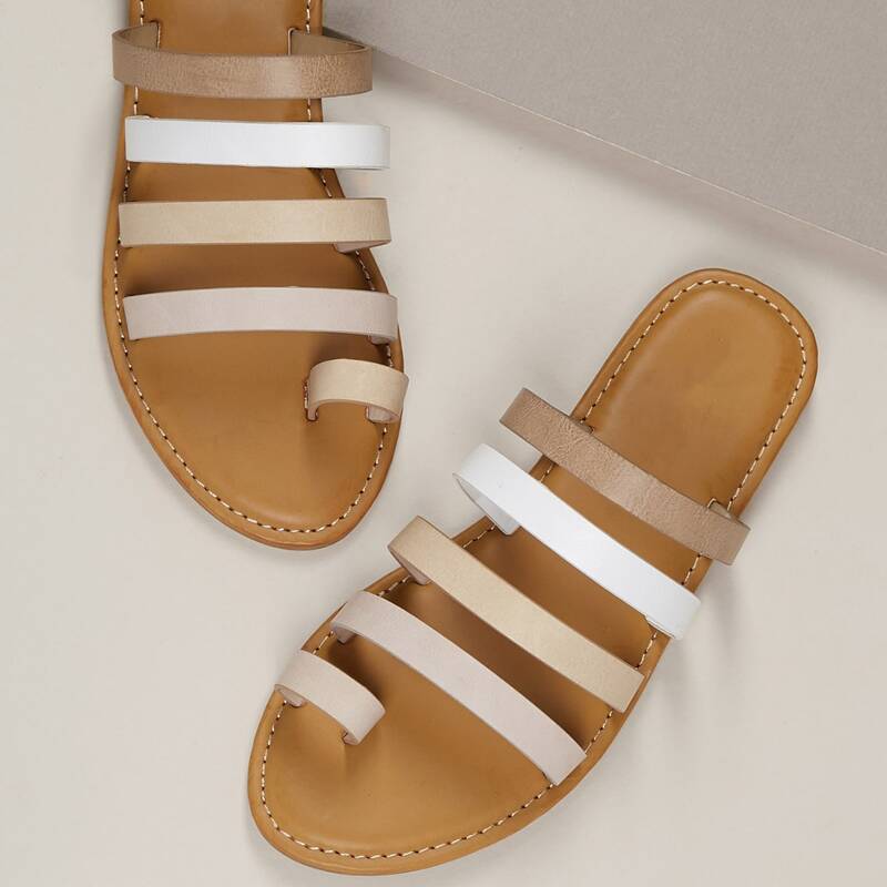 

Toe Ring Strappy Flat Slide On Sandals, Multicolor