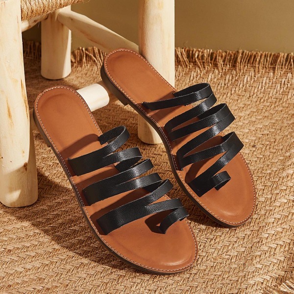 

Strappy Toe Ring Sliders, Black