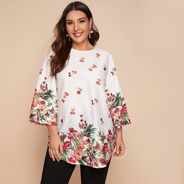

Plus Curved Hem Floral Top, White