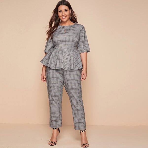 

Plus Zipper Back Plaid Peplum Top & Pants Set, Grey