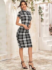 SHEIN Privé Mock Neck Plaid Pencil Dress,Tea Party Dress,Summer Dresses For Women - Black and White - View 4