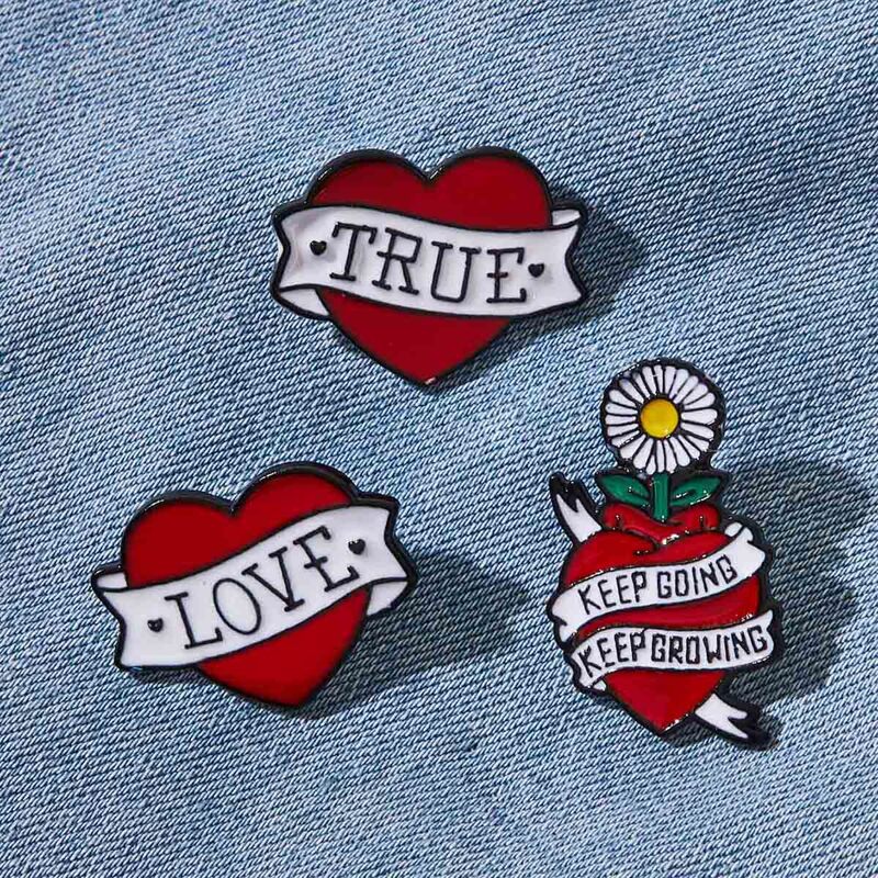 

3pcs Letter & Heart Brooch Set, Multicolor