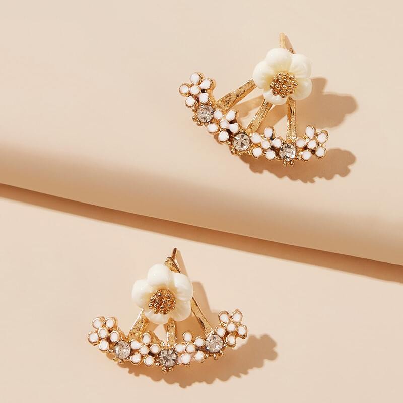 

1pair Flower Decor Ear Jacket, White
