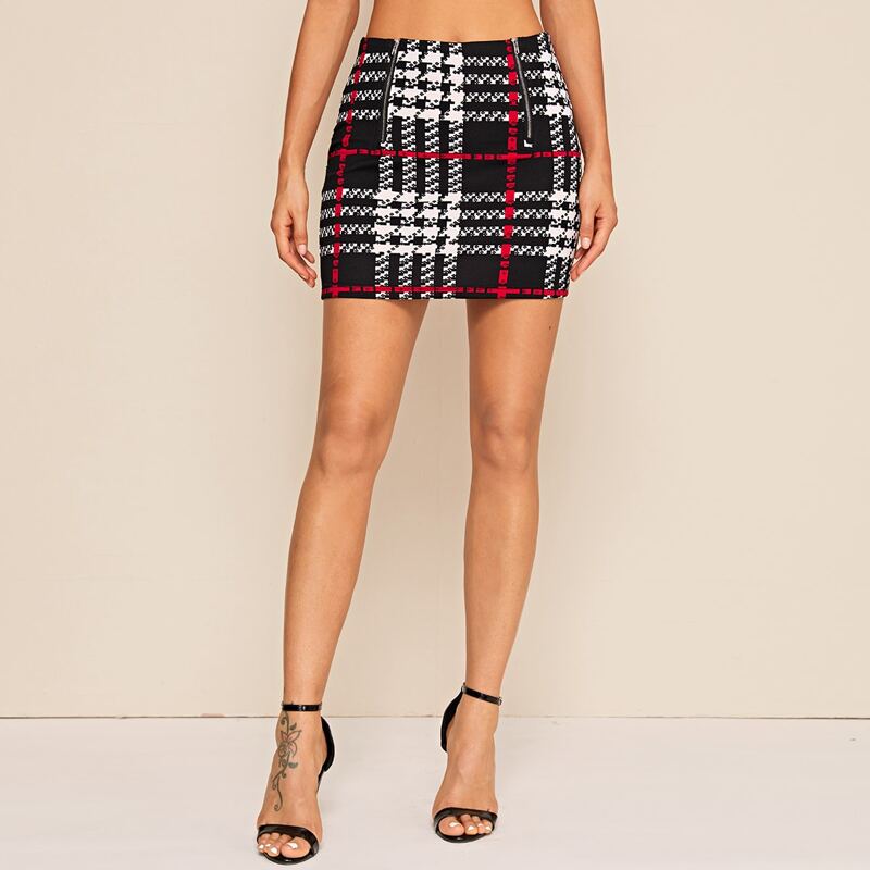 

Zipper Front Plaid Bodycon Skirt, Black and white