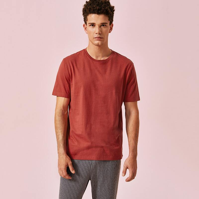 

Guys Short Sleeve Solid Tee, Red