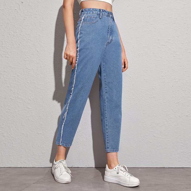 

Raw Side Straight Leg Cropped Jeans, Blue