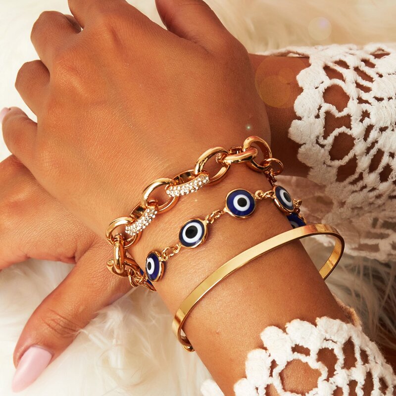 

2pcs Rhinestone Engraved Eye Decor Bracelet, Gold
