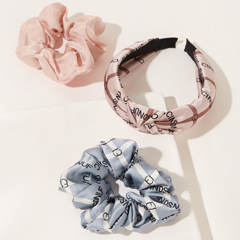 

3pcs Letter Graphic Hair Accessories, Multicolor