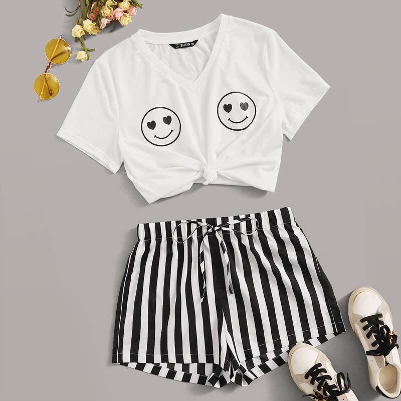 

Smile Print Top & Striped Shorts Set, Black and white