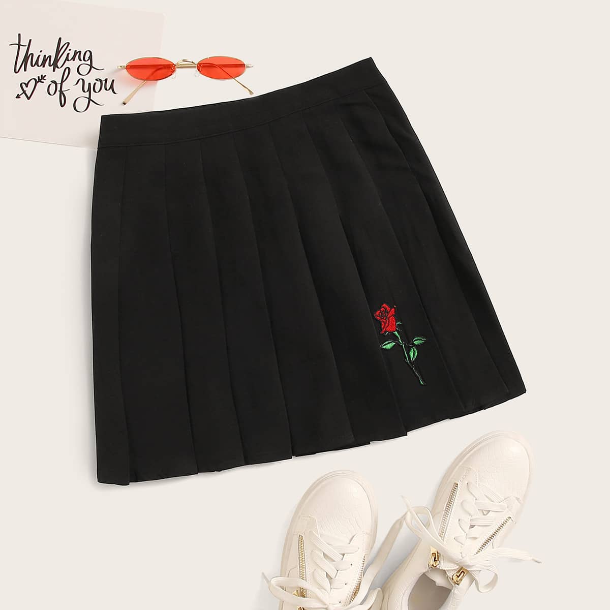 

Rose Embroidery Mini Pleated Skirt, Black