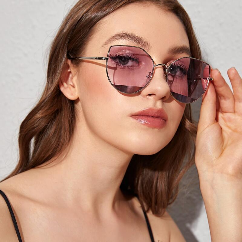 

Irregular Metal Frame Sunglasses With Case, Gold