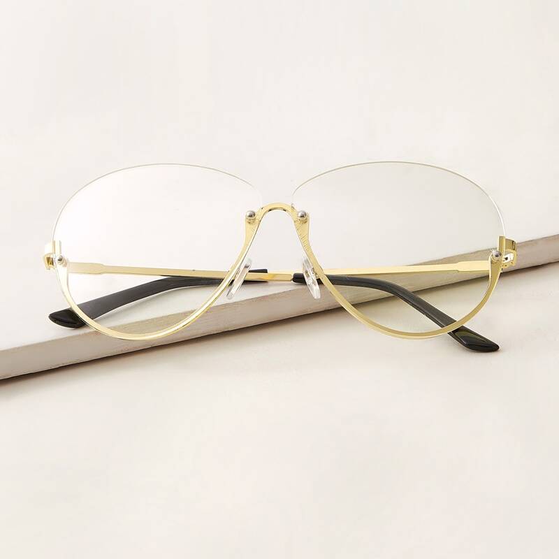 

Metal Frame Glasses With Case, Gold