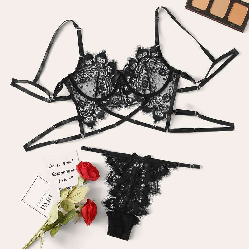 

Eyelash Lace Underwire Lingerie Set, Black