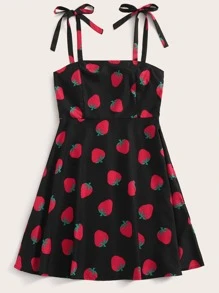 Sukienka W Truskawki Na Ramiączkach - Wielokolorowe - Zobacz 3