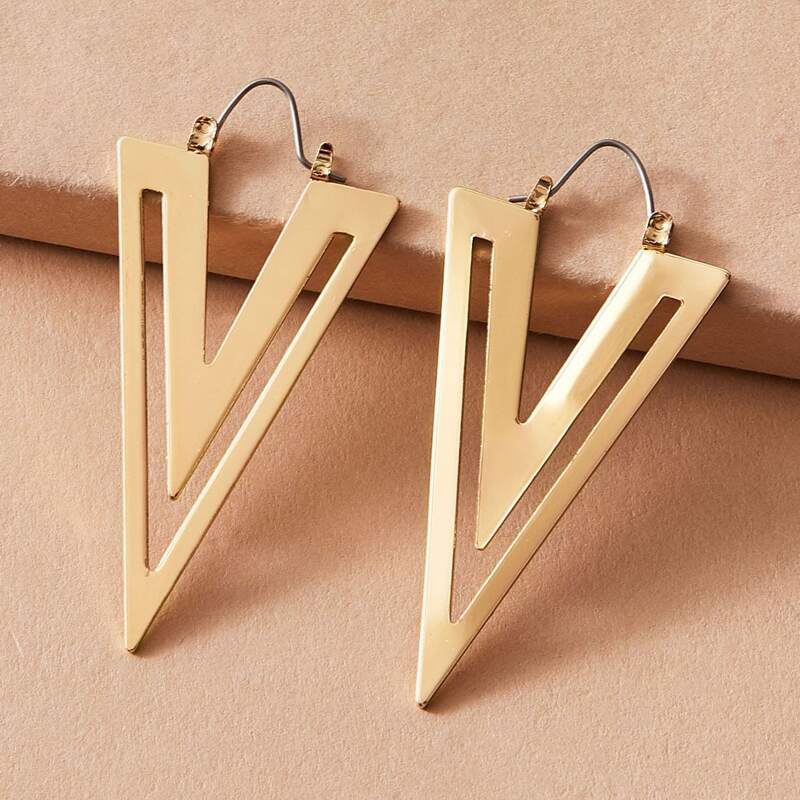 

1pair Hollow Out V Design Earrings, Gold