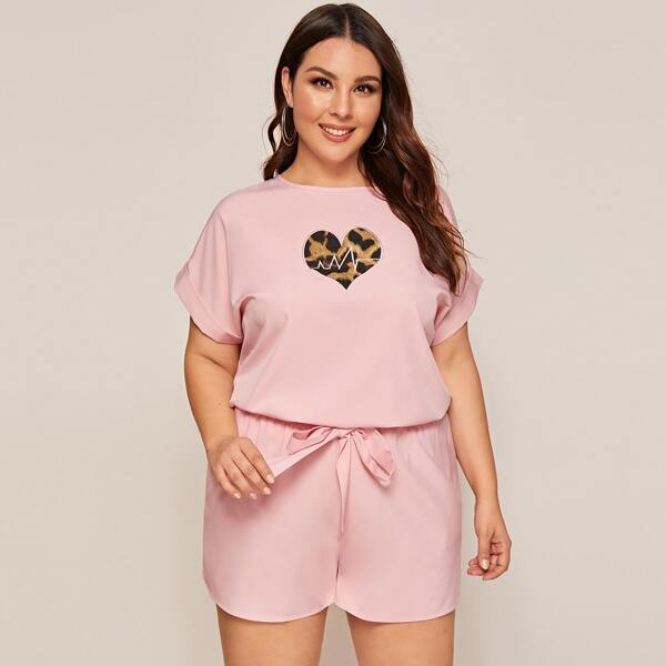 

Plus Leopard And Heart Print Tee & Self Tie Shorts, Pink