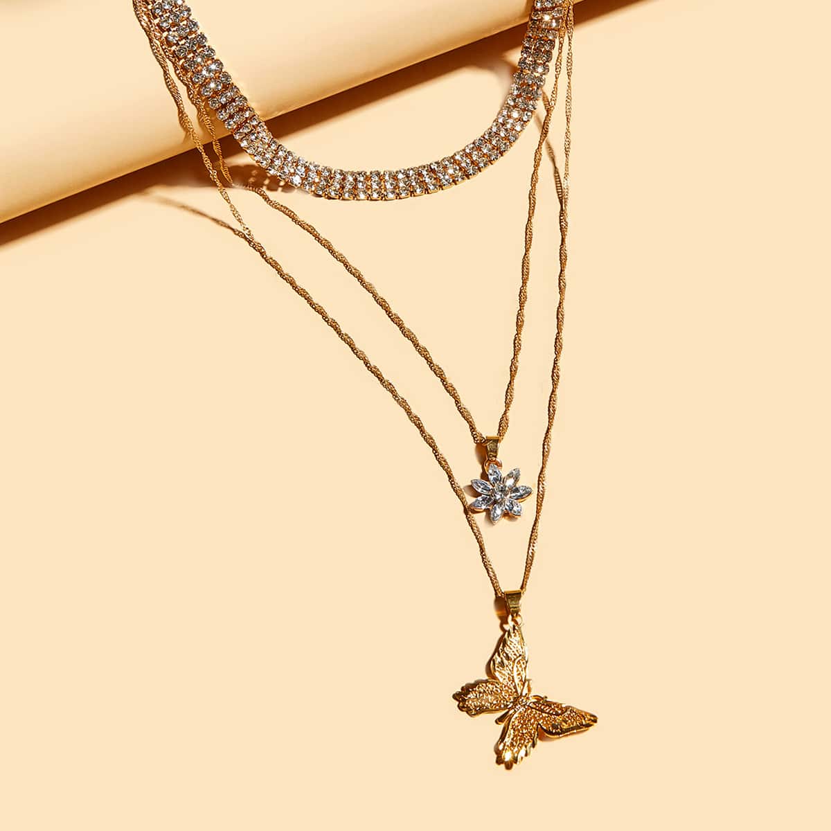 

2pcs Butterfly & Flower Pendant Rhinestone Necklace, Gold