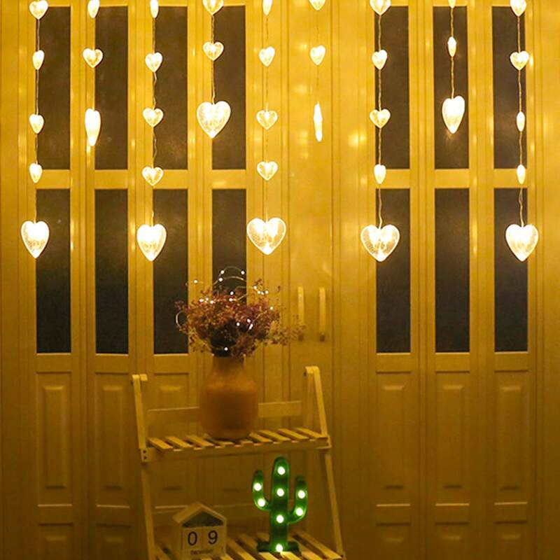 

108pcs Heart Bulb Curtain Decoration Light, Yellow