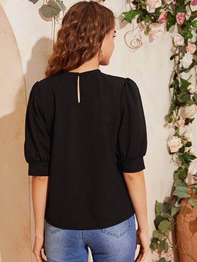 Mock Neck Puff Sleeve Top