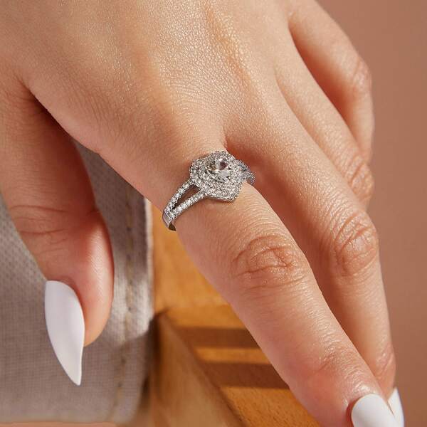 

1pc Rhinestone Engraved Heart Decor Ring, Silver