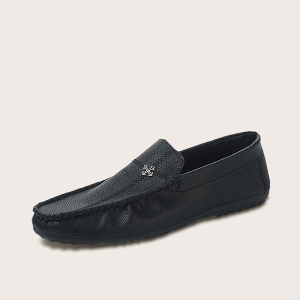 

Men Arrow Decor Loafers, Black