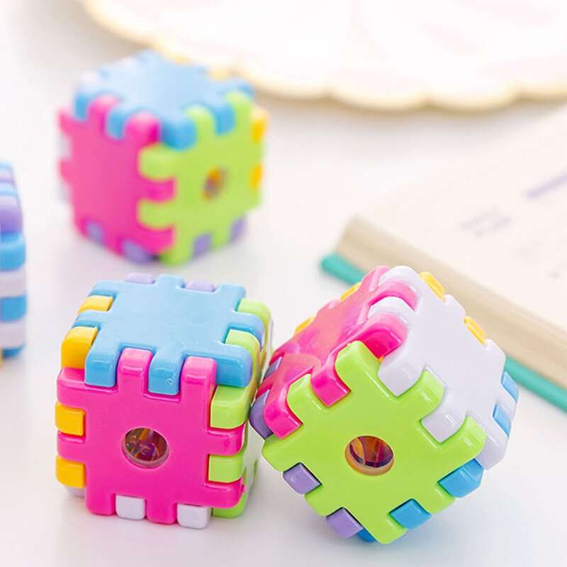 

1pc Random Rubik Cube Shaped Pencil Sharpener