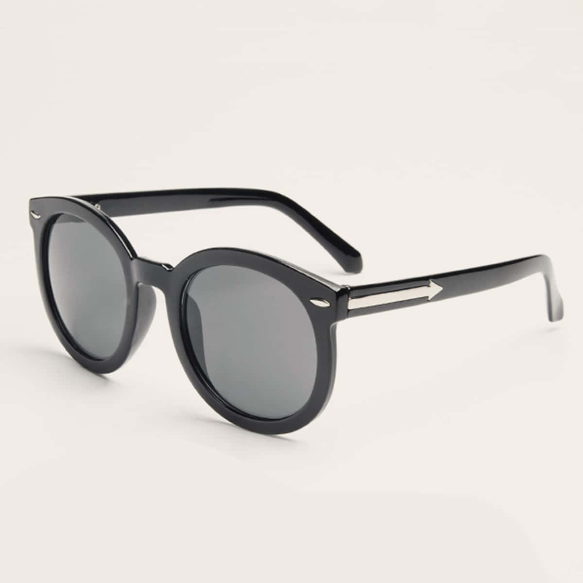 

Rivet Decor Acrylic Frame Sunglasses, Black