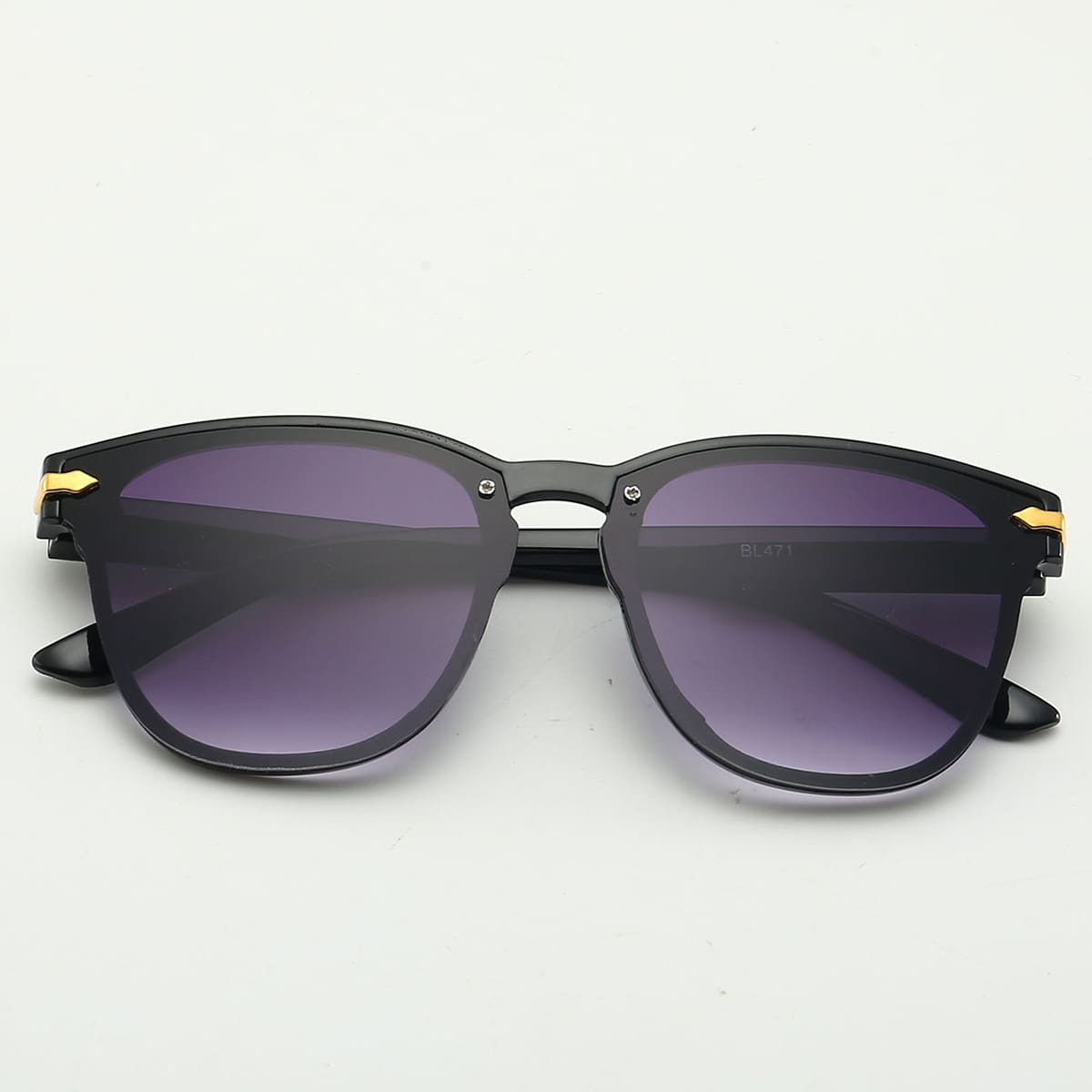 

Guys Acrylic Frame Sunglasses, Purple