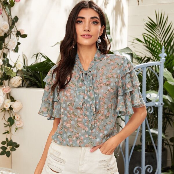 

Tie Neck Butterfly Sleeve Floral Chiffon Blouse, Blue
