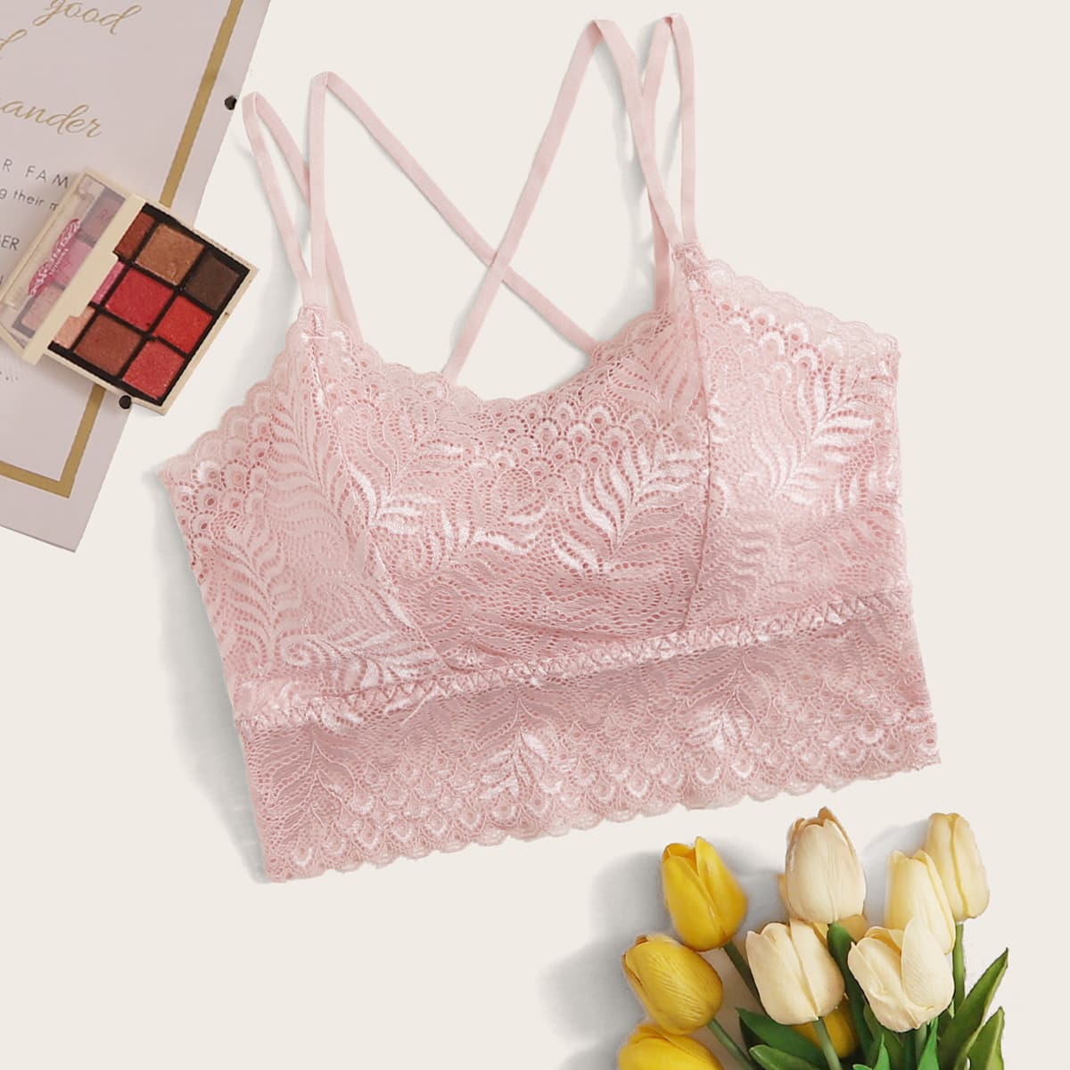 

Scallop Leaf Lace Bralette, Pink