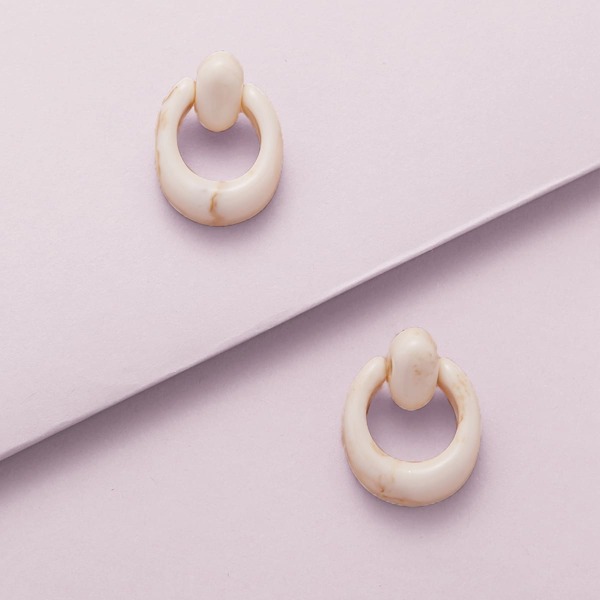 

1pair Marble Oval Door Knocker Earrings, White