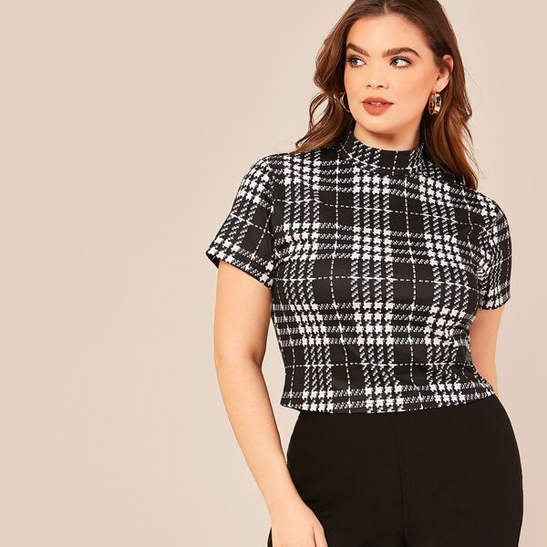 

Plus Mock-Neck Short Sleeve Plaid Top, Black and white