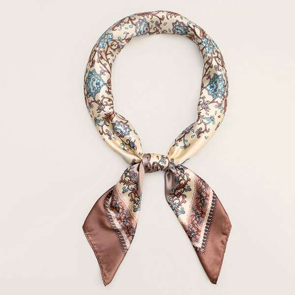 

Floral Pattern Bandana, Multicolor