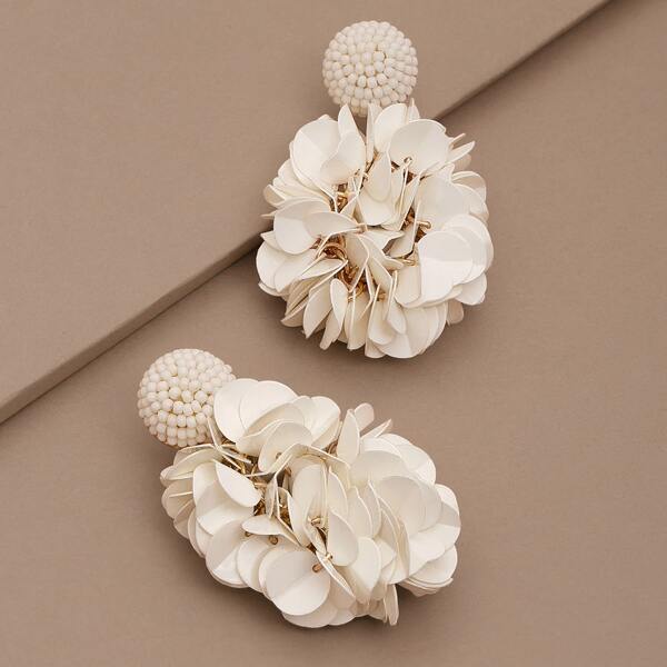 

1pair Beaded Stud Flower Petal Cluster Earrings, Beige